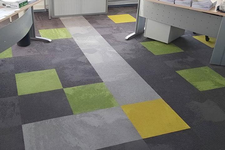 Je personnalise votre intérieur avec de la moquette.